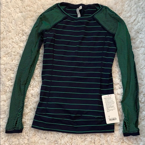 *Lululemon* Green/Navy, Full Tilt LS - Picture 4 of 11